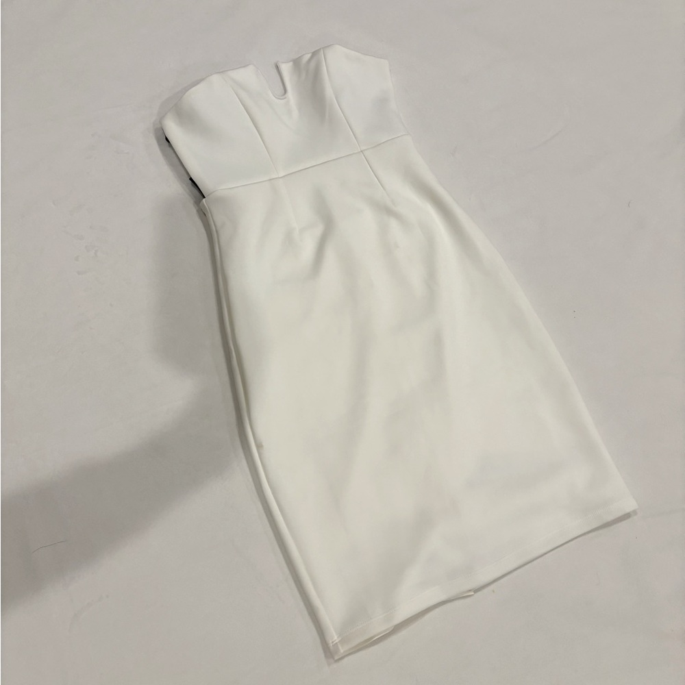 NBD REVOLVE U and Me White Strapless Cocktail Dress